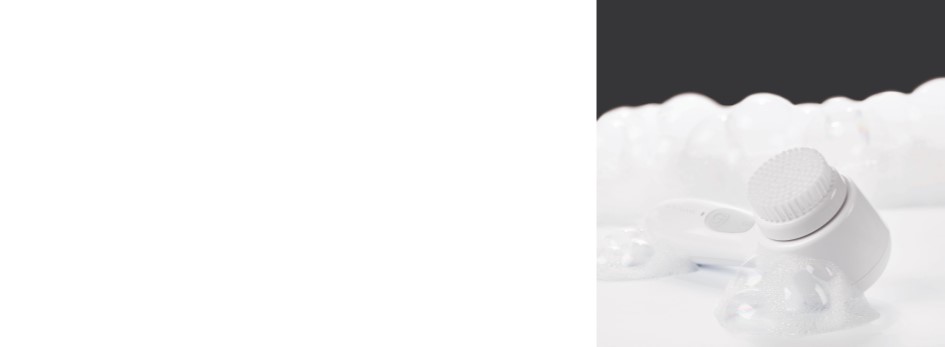 Mary Kay skin care tip: The Skinvigorate Cleansing Brush removes makeup 85% better than cleansing by hand.